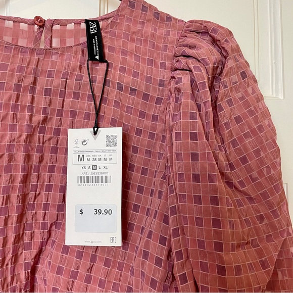 ZARA Balloon Sleeve Blouse in Dusty Pink - Picture 5 of 8